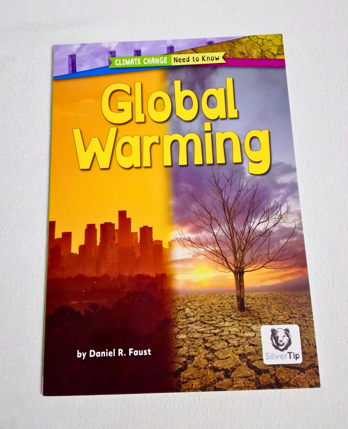 Book cover of 'Global Warming' by Daniel R. Faust on a white background